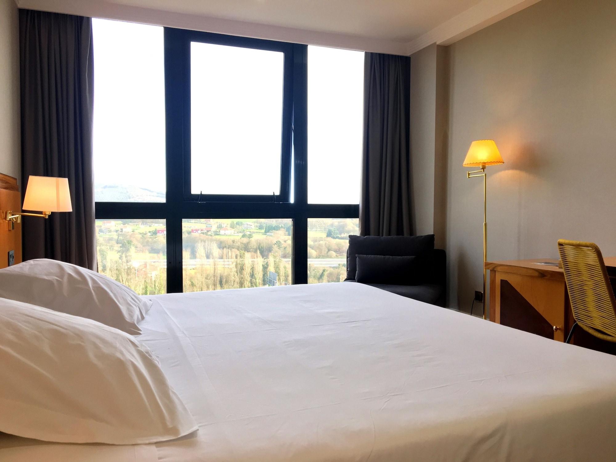 Oca Puerta Del Camino Hotel Сантьяго-де-Компостела Экстерьер фото