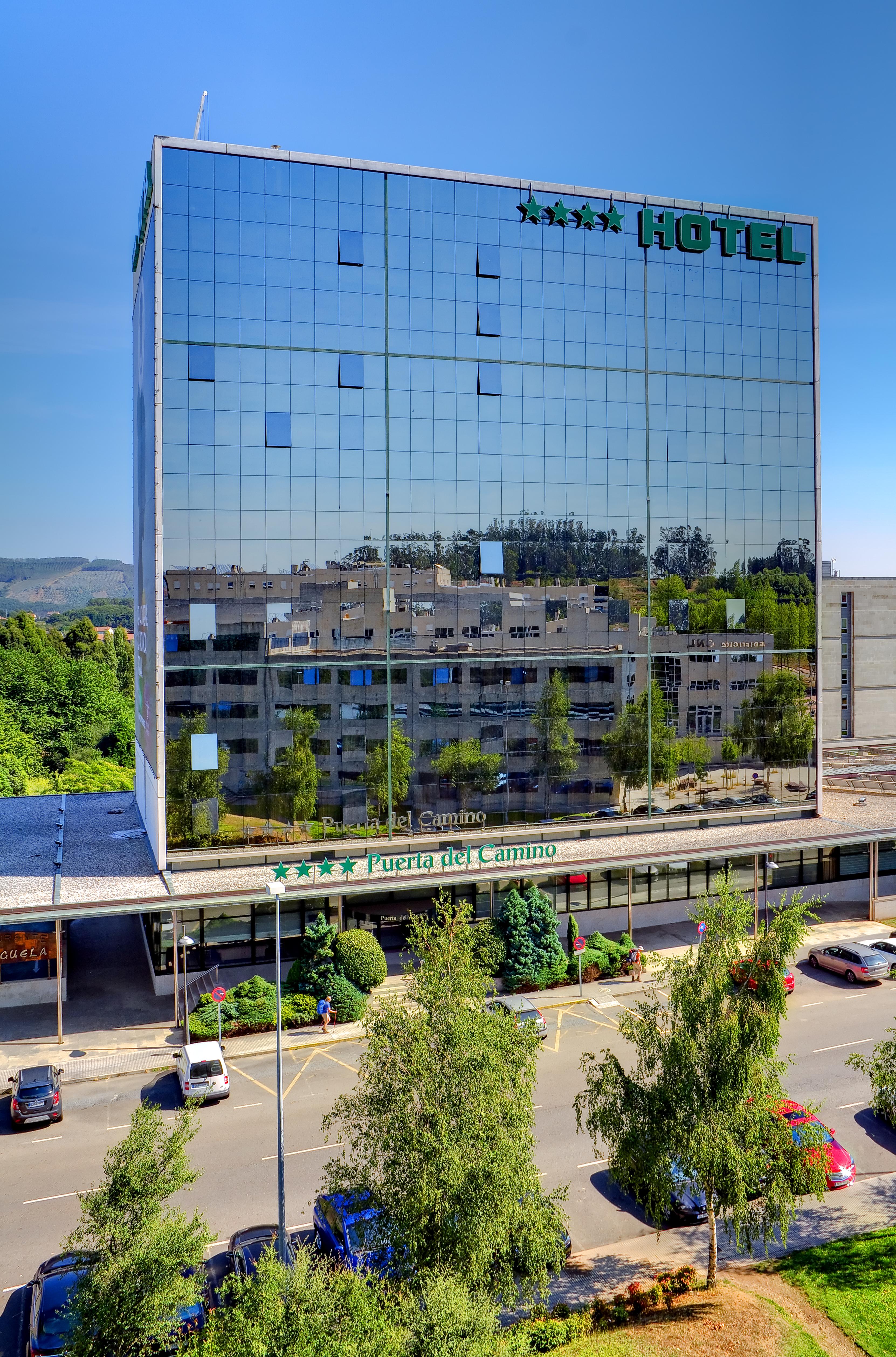 Oca Puerta Del Camino Hotel Сантьяго-де-Компостела Экстерьер фото